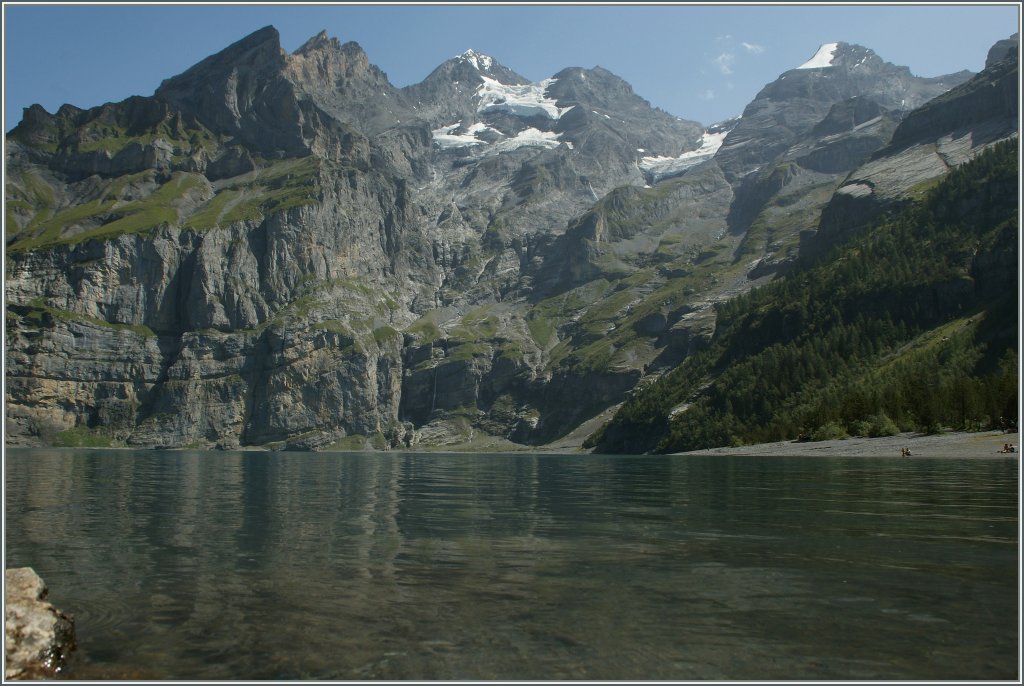 Klein aber fein, der schinensee oberhalb von Kandersteg.
(Aug. 2011)