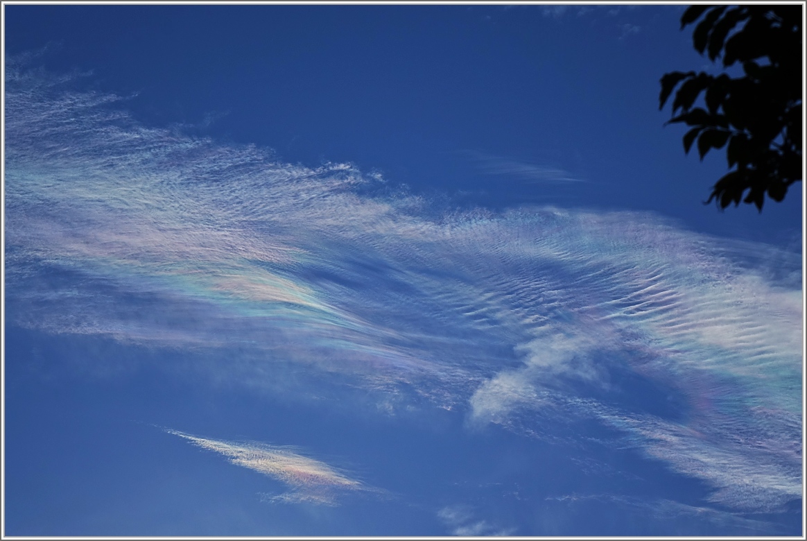 Regenbogenfarben am Himmel
(29.09.2014)
