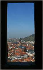 Heidelberg/190073/ausblick-aus-einem-turmfenster-auf-heidelberg28032012 Ausblick aus einem Turmfenster auf Heidelberg.
(28.03.2012)