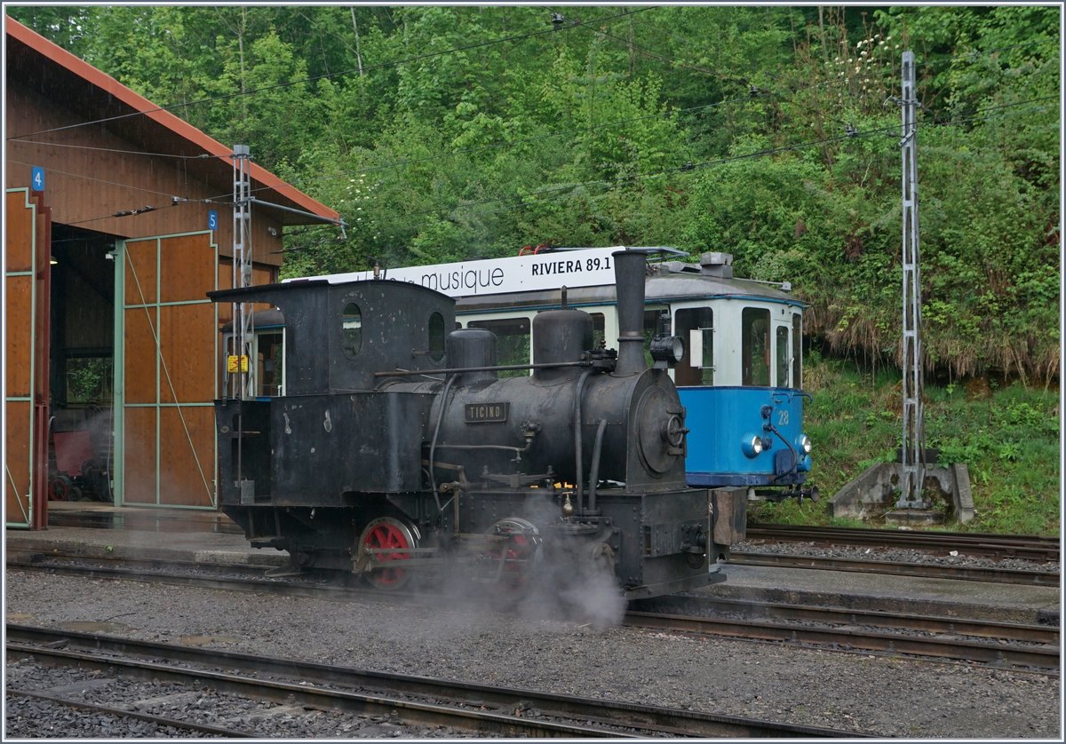 50 Jahre Blonay - Chamby; Mega Steam Festival: Die kleine Gastlok die G 2/2 Ticino, unterhalten von Herrn Martin Horath, in Chaulin.
11. Mai 2018