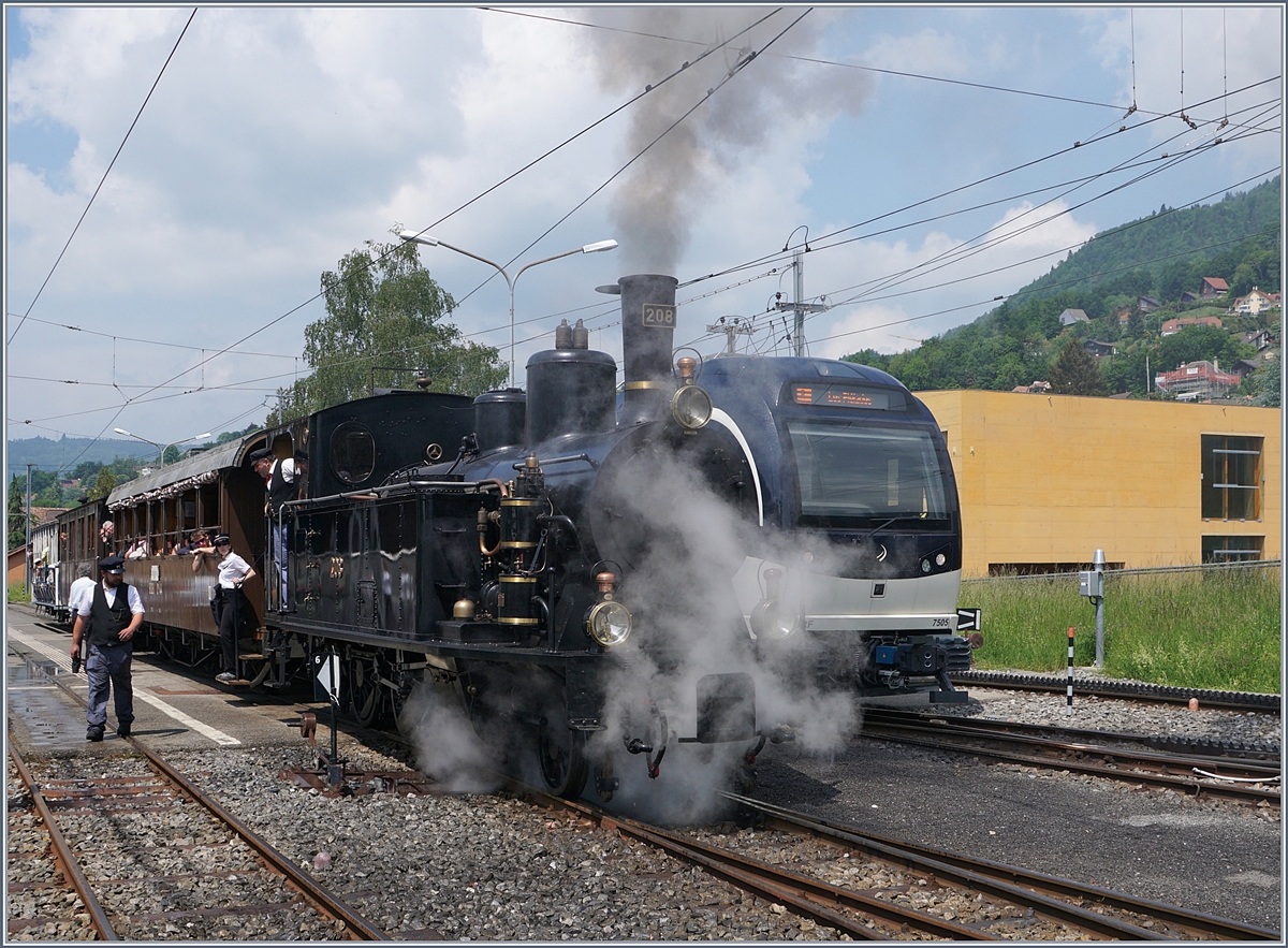 50 Jahre Blonay - Chamby; Mega Steam Festival: Die SBB Brünig Bahn Talbahnlok G 3/4 208 der Ballenberg Dampfbahn wartet in Blonay auf ihre Abfahrt Richtung Chamby.
l9. Mai 2018
