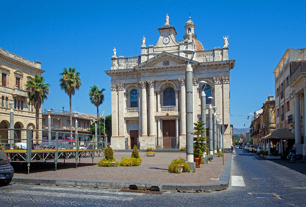Die Basilica di San Pietro in Riposto (Sizilien) am 18.07.2022.