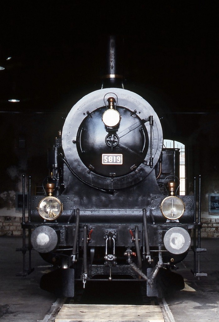 Eb 3/5 5819 im Sommer 1997 im Depot Delemont