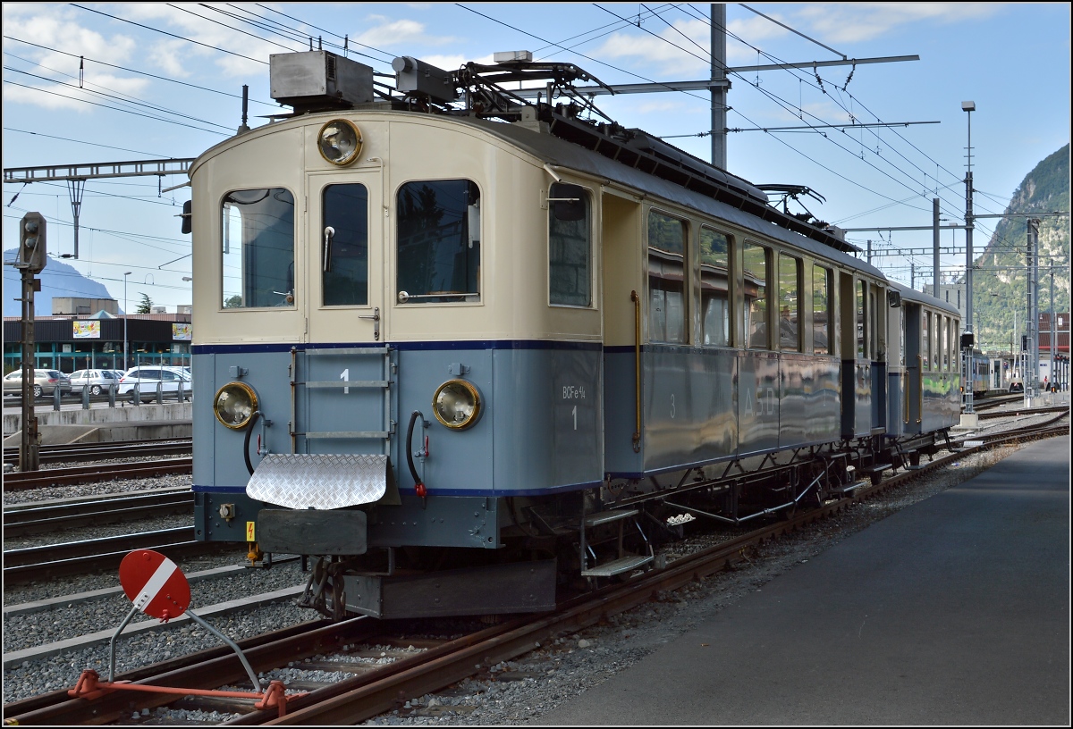 Historischer Triebwagen der Aigle–S�pey–Diablerets-Bahn (A.S.D.) BCFe 4/4 1. Aigle, August 2014.