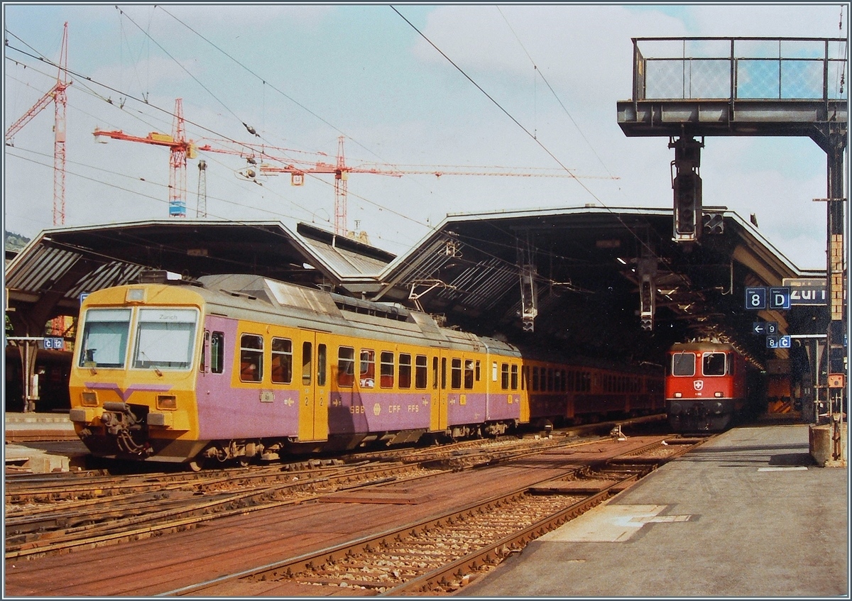 RABDe 8/16  Chiquita  in Z�rich HB am 10. Sept. 1984.