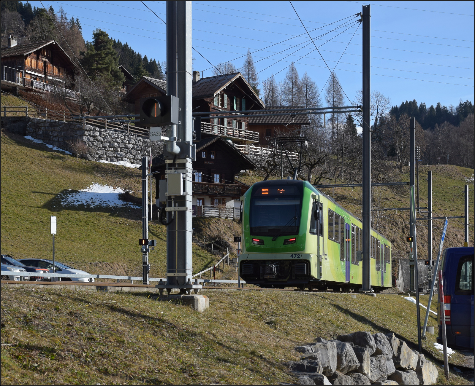 ABe 4/8 472 der ASD im Kopfbahnhof Le Sepey. Januar 2026.