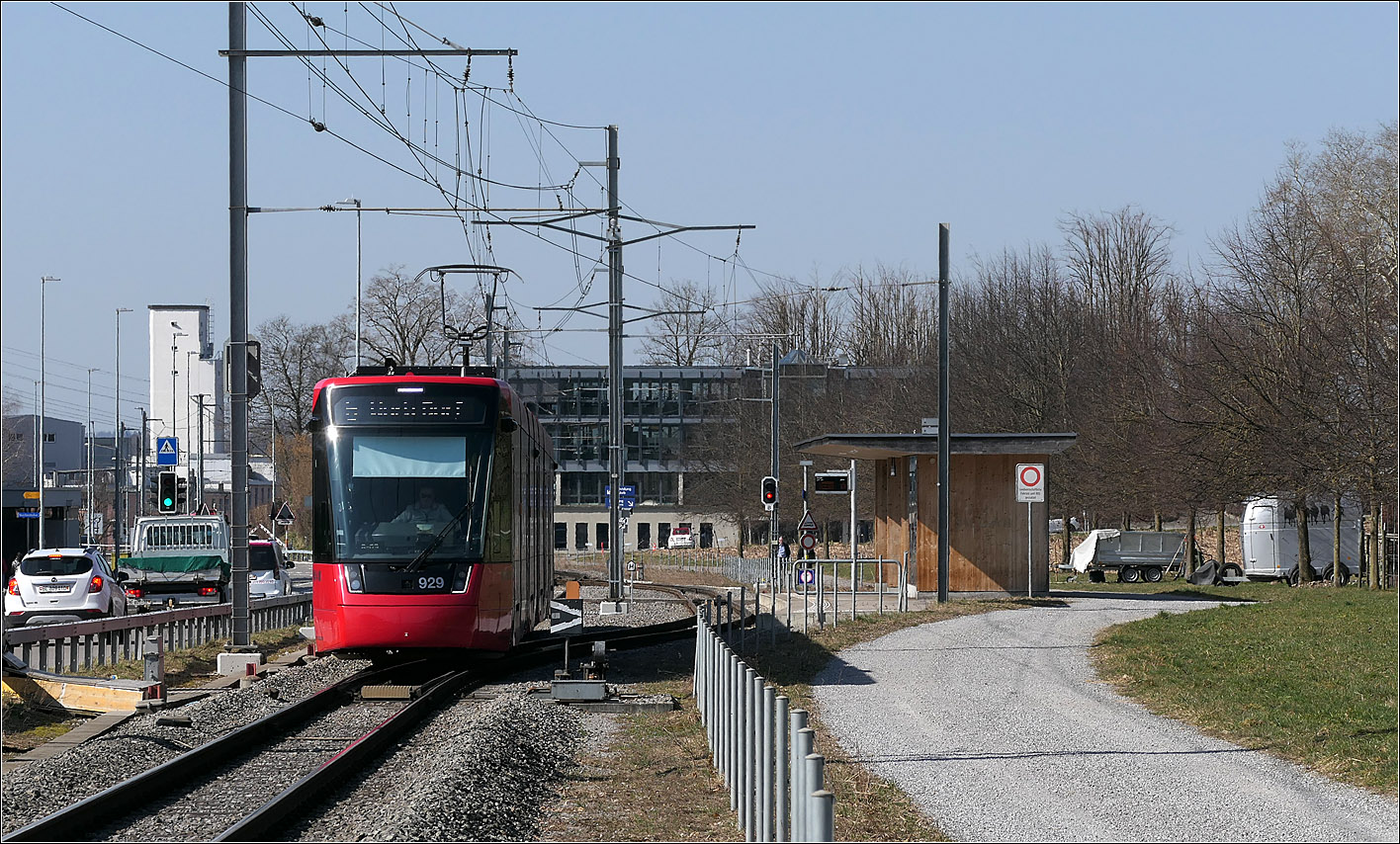 Mit Peter unterwegs durch Bern - 

Tramlink 929 an der Begegnungshaltestelle Siloh.

07.03.2025
