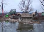 Am 12.01.2012 sollte endlich der Einschub der neuen Saalebr�cke in Ro�bach erfolgen.