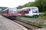 DB 628 601-7 als RB 26985 nach Naumburg Hbf und EB VT 009 als Sonderzug aus Erfurt Hbf, am 08.09.2007 in Nebra.