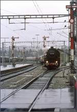 Nach der �bernahme der 52 7596 von der �BB konnte man nur auf Gleisen der HzL fahren und hier f�r einen Ausflug auf der MThB.