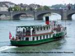 Weitere Fotos:  BASLERDYBLI  (1980) - Steuerbordseite schr�g von achtern gesehen. Kurz vor dem Anlegen an der Schiffsl�nde in Basel.