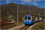 Der ABe 8/8 21  Roma  auf der Fahrt von Domodossola nach Re als Regionalzug 763 wartet in Verigo auf den Gegenzug.