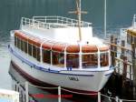 Name:  CAROLA  / Baujahr: 1956 / Bauwerft: Lux-Werft in Niederkassel-Mondorf (Deutschland) / Flagge: Deutschland / L�nge: 21,00 m / Breite: 4,50 m / Tiefgang: 0,85 m / 120 Passagiere / Antrieb: Elektroantrieb mit 14,7 kW (20 PS) auf einen Schottel-Ruder-Propeller (SRP) / Eigner~Betreiber: Bootsbetrieb-Schweizer-Titisee GmbH & Co. KG in Titisee-Neustadt (ex Bootsverleih K.Winterhalter) / Heimathafen: Titisee-Neustadt / Fahrtgebiet: Titisee / Schiffs- oder Registriernummer: ? / Bemerkung:   Ebenfalls 1968 setzt das Ausflugsboot  Carola III , als eines der modernsten elektrischen Ausflugsboote in der Bundesrepublik, neue Ma�st�be f�r den Umweltschutz.  So steht es auf der Website des Betreibers. 1977 Aufbau vom Sonnendeck.