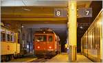 Die Hem 2/2 N° 12 der Rochers de Naye Bahn wird in Montreux für die Fahrt mit der Schneeschleuder zum Gipfel vorbereitet.