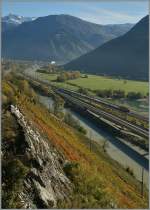 Zwischen Visp und Raron zweigt die Zufahrt zum Lötschberg Basis Tunnel von der Simplonstrecke Lausanne - Brig ab.