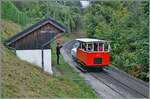 Autour de la voie ferrée / Rund um die eiserne Bahn (Herbstevent 2024) - der Chef de la Gare erteil dem Dm 2/2 N° 3 in Chantemerle die Abfahrtserlaubnis.