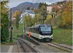 Die MOB Ge 4/4 8001 holt in Fontanivent einen Wagen ab.