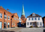 L�beck-Travem�nde, hinten die evangelische St.