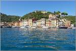 Das auf den ersten Blick h�bsche Portofino lockt allerlei Touristen an und es d�rfte einer der wenigen Orte in Italien sein, da es kaum m�glich ist, 'nur' einen Caf� zu trinken...

Sept. 2026