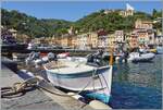 H�bsch, aber die 401 Einwohner von Portofino stehen in einem etwas ungl�cklichen Verh�ltnis zu all den vielen Menschen die gerne die Sch�nheit des kleine Ortes sehen m�chten. 

September 2026