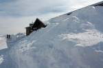 Auch nördlich der Alpen gibt es mächtige Schneemassen - Hier am 23.03.2013 am Brocken (Harz).