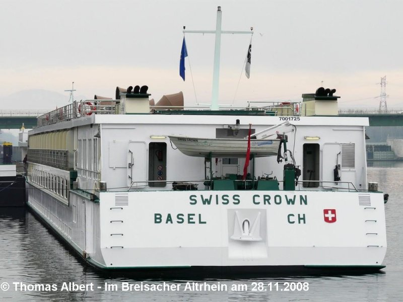 Weitere Fotos:  SWISS CROWN  (2000) - Heckansicht schr�g von Backbord